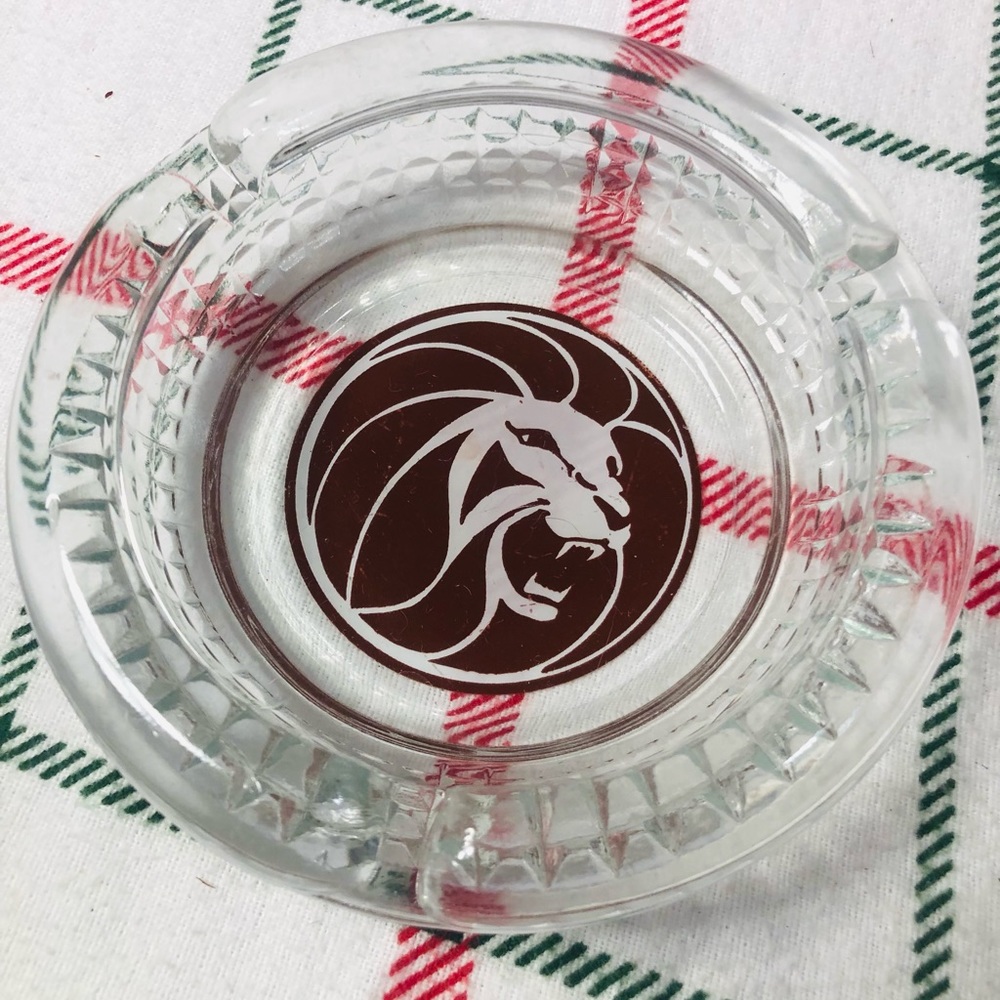 Vintage Las Vegas MGM Grand Casino ASHTRAY Lion Logo Excellent Condition!
